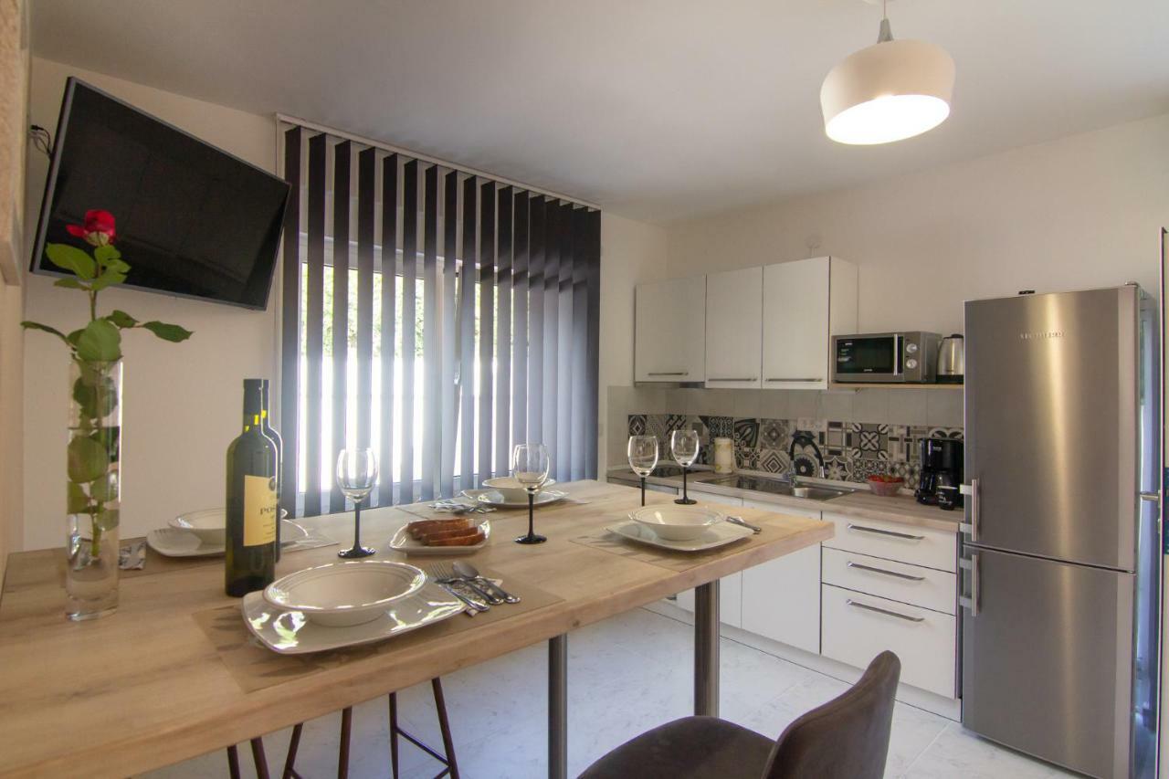 Apartments Edi & Tea Malinska Dış mekan fotoğraf